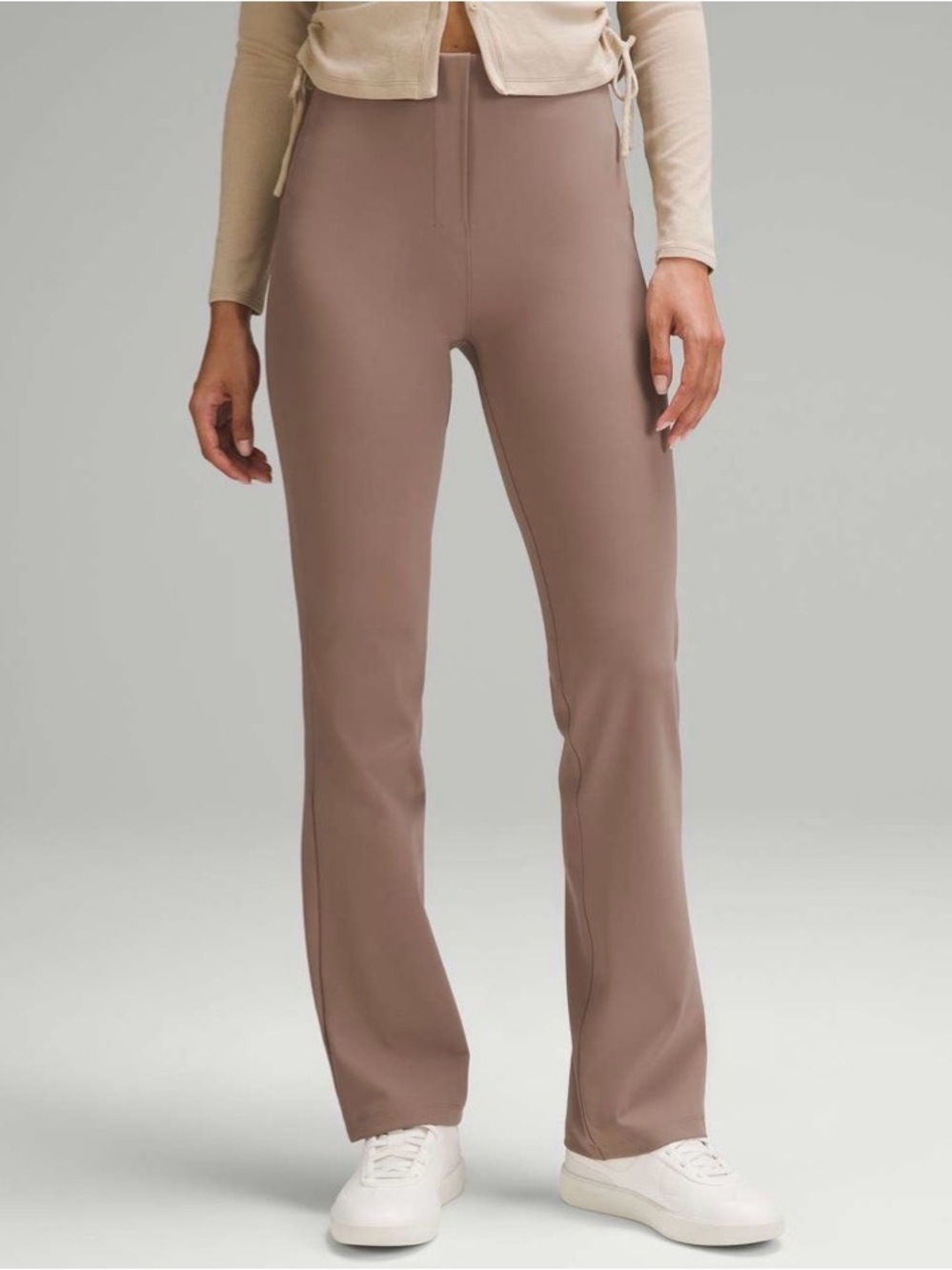 Lululemon Smooth Fit Pull-On High-Rise Pant in Taupetastic Size 2